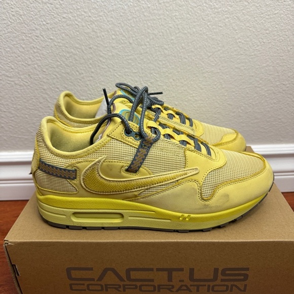Nike Air Max 1 Travis Scott Cactus Jack Saturn Gold Size 10.5 - Picture 1 of 6